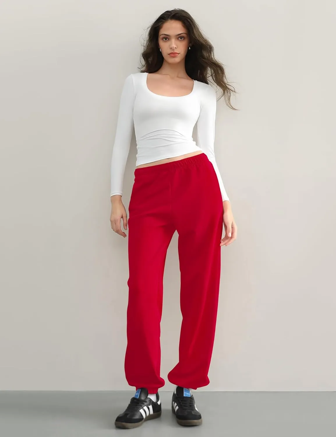 PUMIEY Women's Sweatpants High Waisted Baggy Sweat Pants Workout Casual Joggers Pants Airy Collection