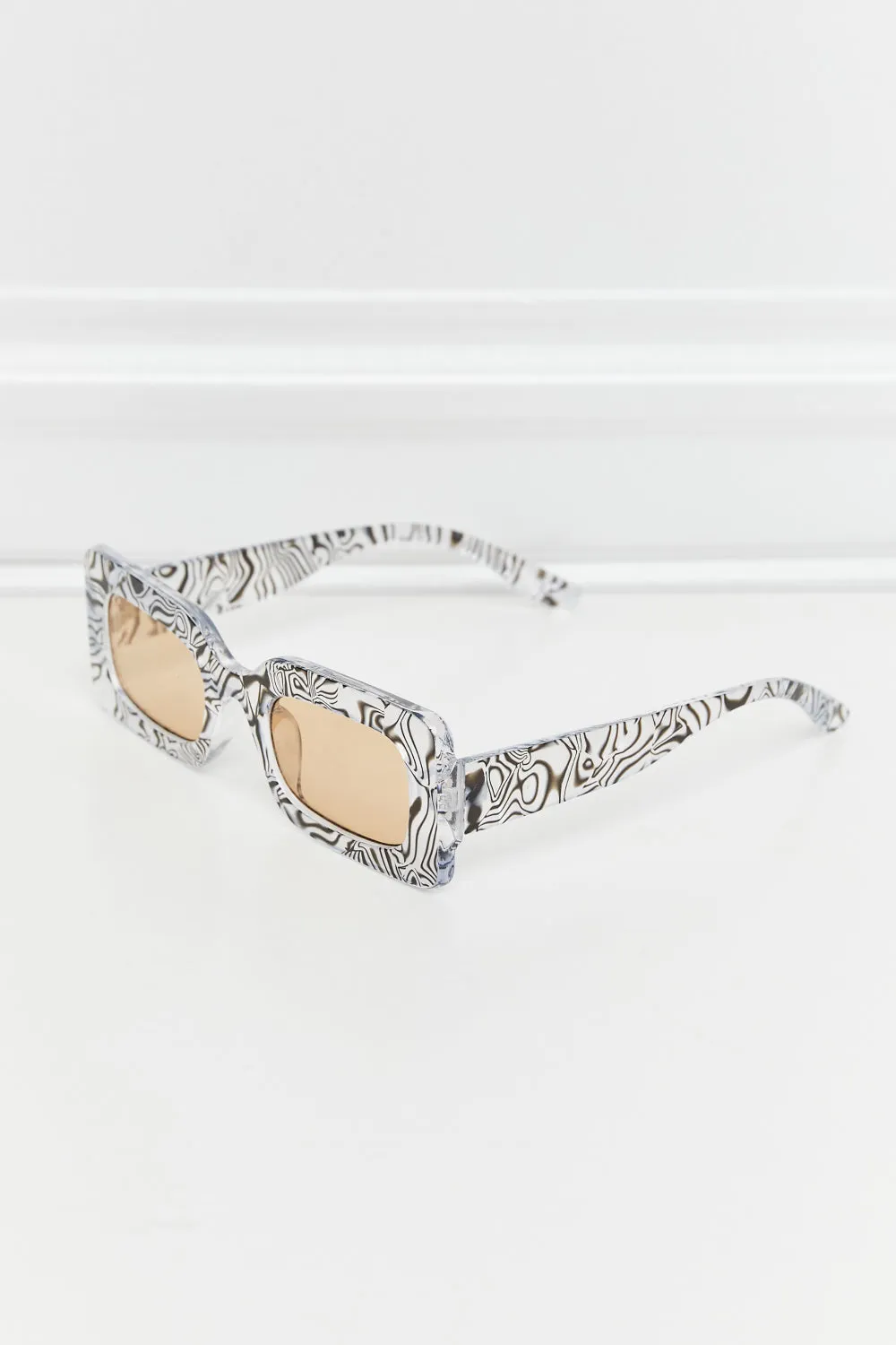 Tortoiseshell Rectangle Polycarbonate Sunglasses - 2 colors