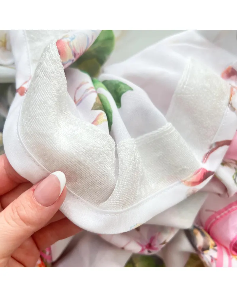 Valeri Floral Garden Triangle with Full Grip